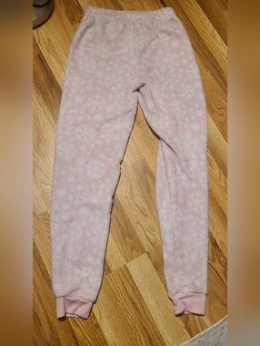 Holiday Time Fuzzy Snowflake Pajama Pants